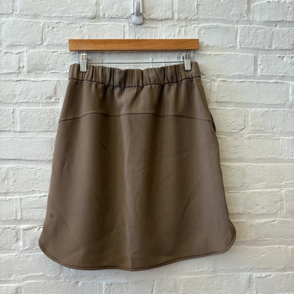 Lululemon || On The Fly Skirt Woven Frontier Taupe Brown 8‎